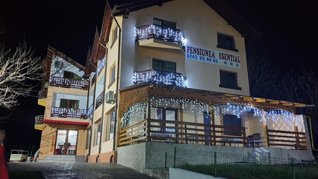 Pensiunea Esential Ocnele Mari Buitenkant foto