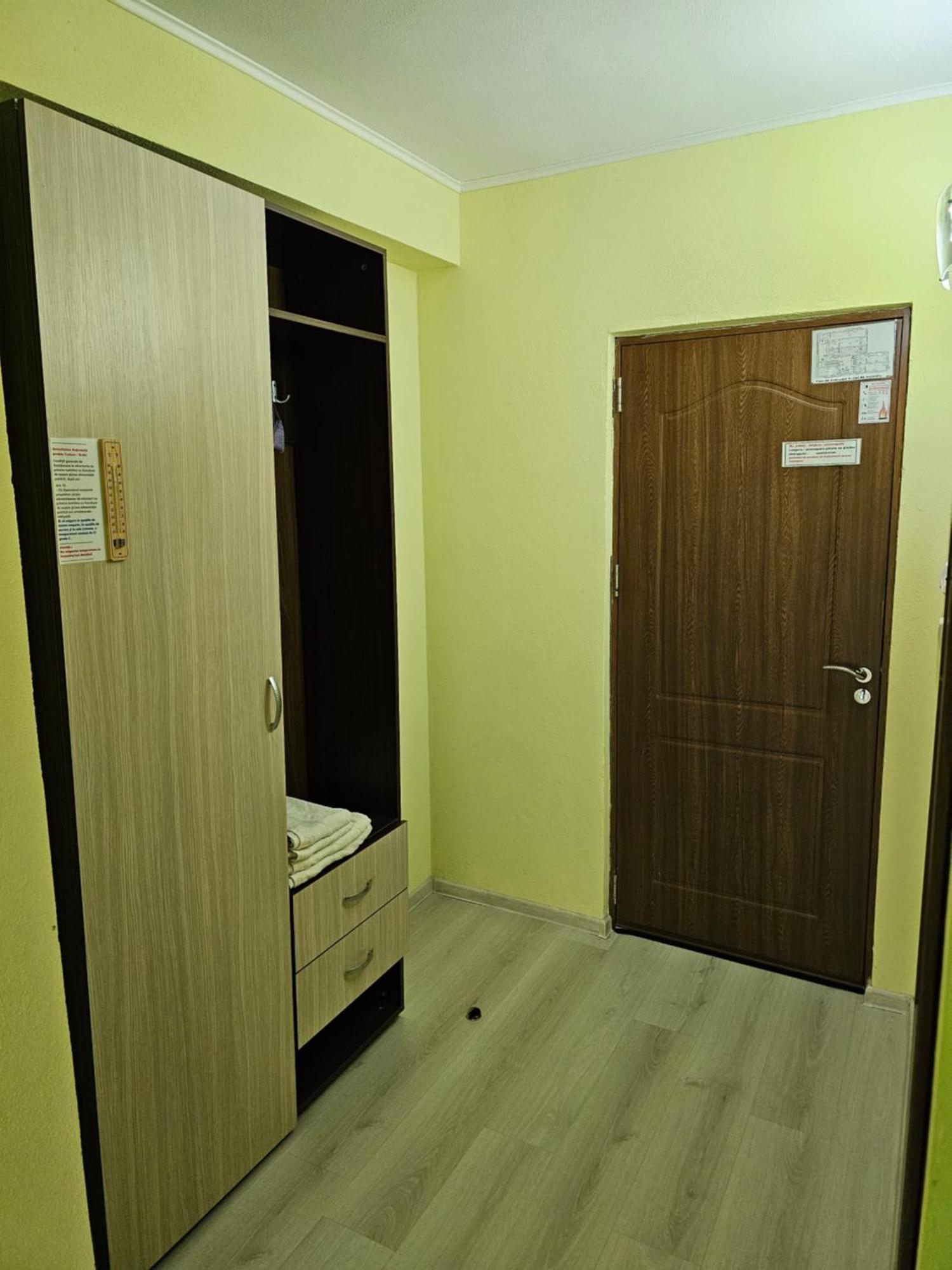 Pensiunea Esential Ocnele Mari Buitenkant foto