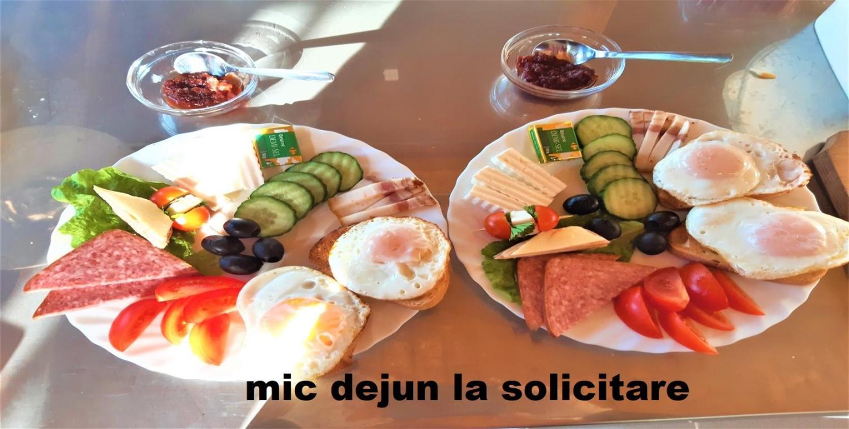 Pensiunea Esential Ocnele Mari Buitenkant foto